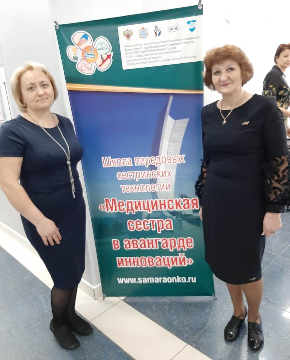  из Новосибирска_ О.В.Буторина (слева)_ 